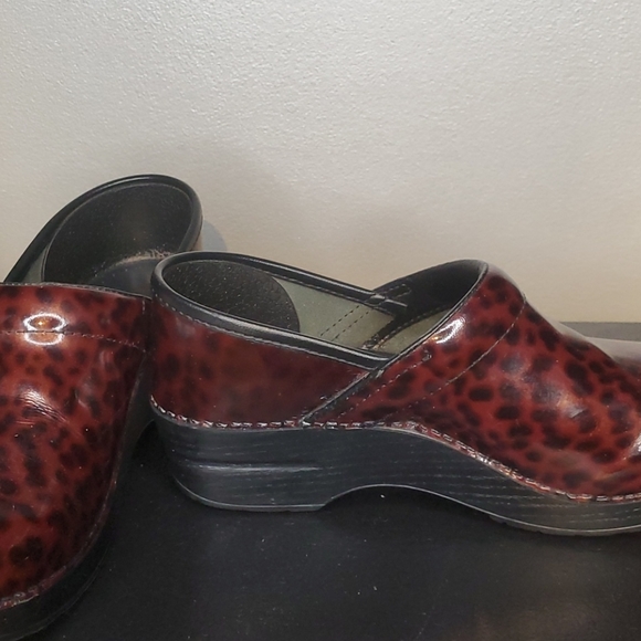 Dansko clogs - Picture 2 of 4